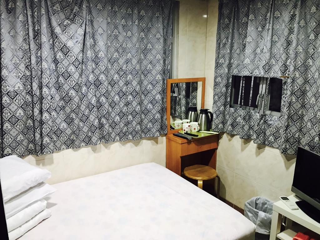 Chi Shing Hostel Hongkong Buitenkant foto