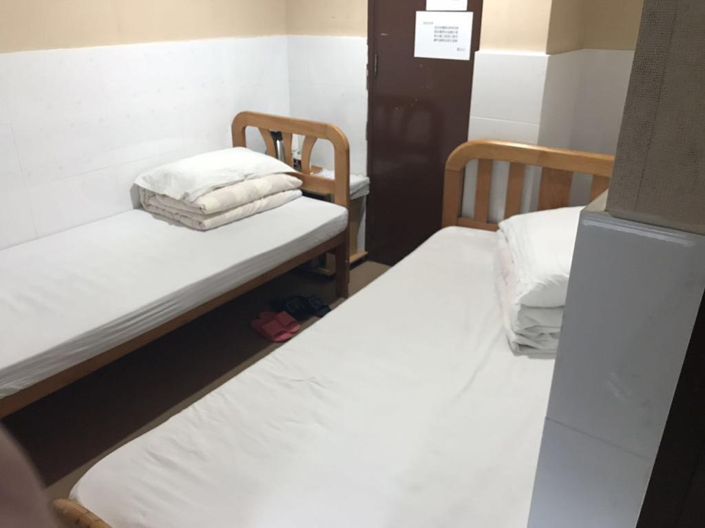 Chi Shing Hostel Hongkong Buitenkant foto